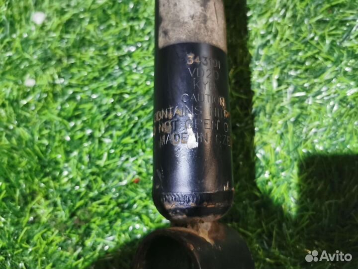 Стойка задняя Chery Amulet a15 1.6 МКПП 2008 год