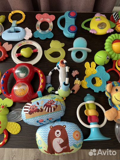 Погремушки пакетом (0+)