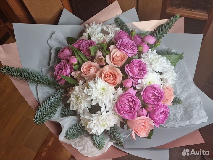 Букет из живых цветов