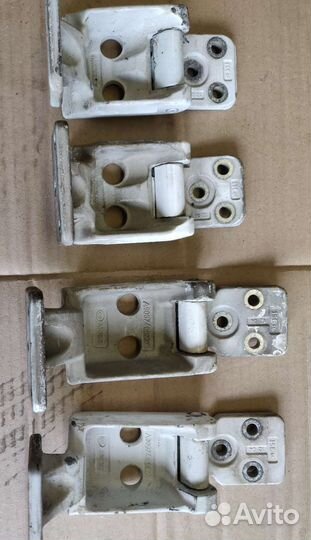 Петли дверей задние mercedes sprinter 906