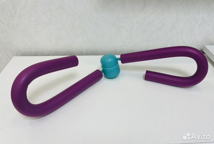 Тренажер для внутренней части бедра