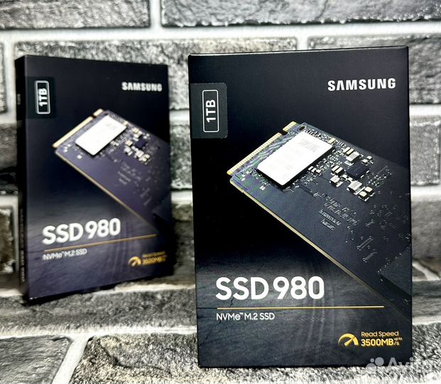 Samsung SSD M.2 NVMe 980 1 Tb новый
