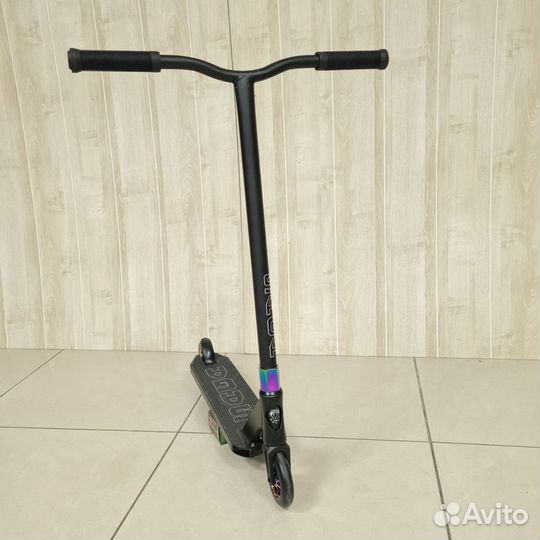 Самокат трюковый
