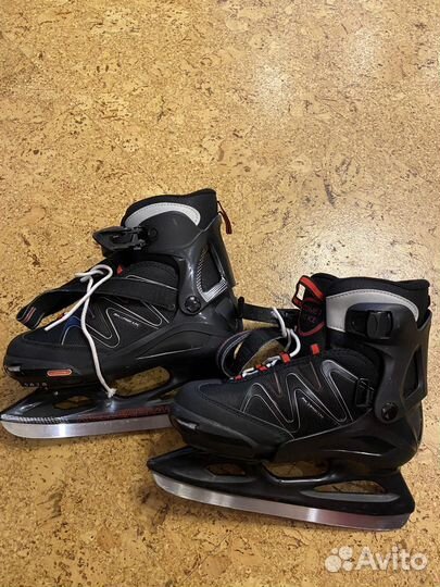 Коньки ледовые