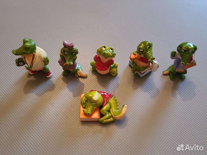 Игрушки из киндер сюрприза Крокодильчики