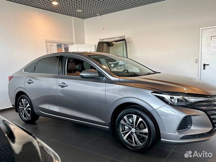 Changan Eado Plus 1.4 AMT, 2023
