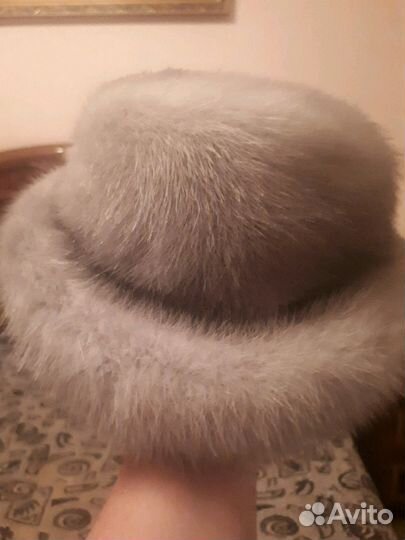 Шляпки из голубой норки