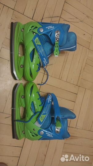 Коньки black aqua