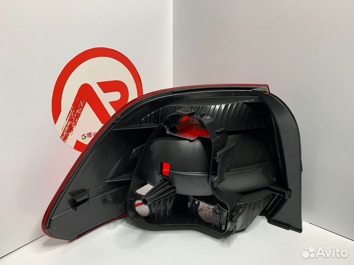 Фонарь задний правый VW Polo 10-15