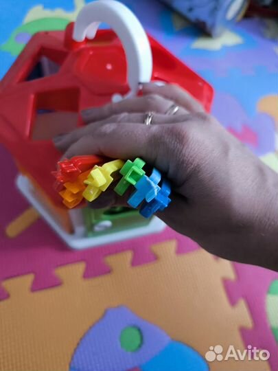Развивающие игрушки