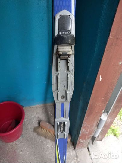 Беговые лыжи