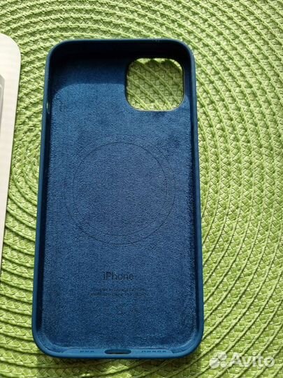 Чехол для iPhone 13