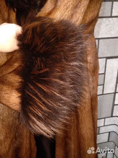 Шуба с капюшоном сурок 48-50