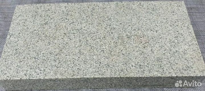 Гранитная плитка Мансуровская