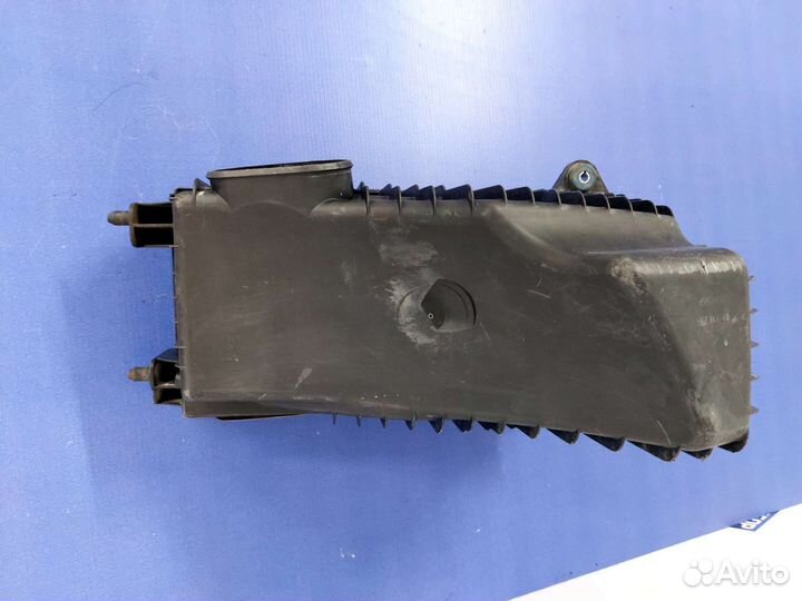 Корпус воздушного фильтра Porsche Cayenne