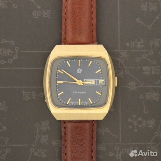 Полет наручные механические часы СССР