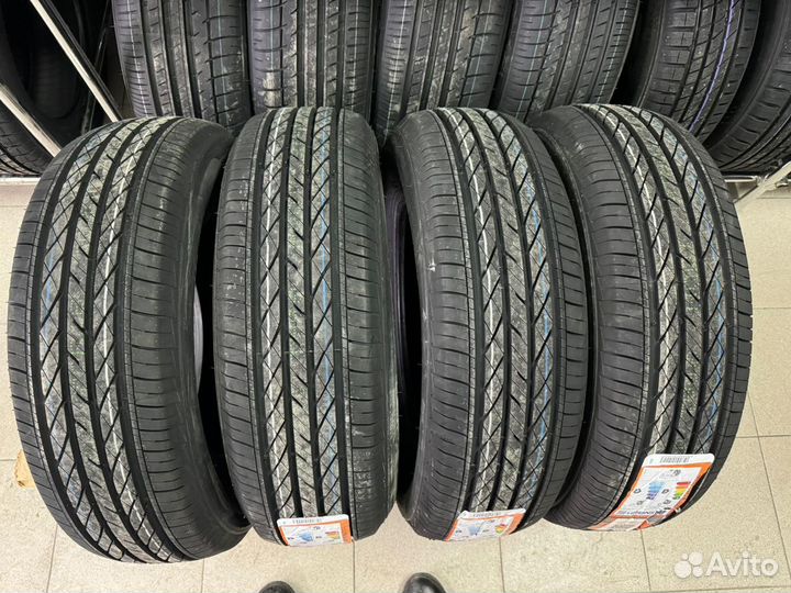 Tracmax X-Privilo H/T 255/60 R17 104