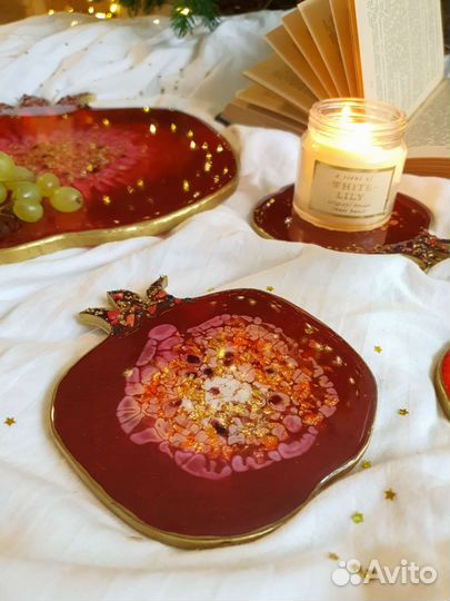 Подстаканники и блюдо ручной работы из смолы