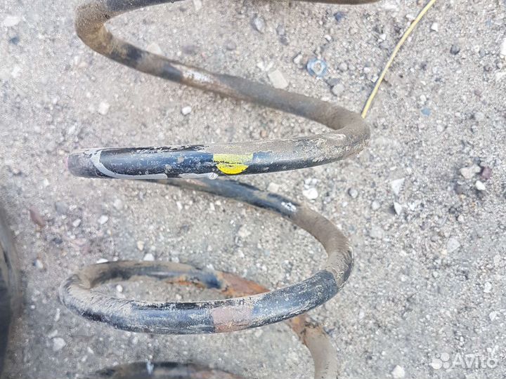 Пружина задняя для Chevrolet Lacetti (желтая мет.)