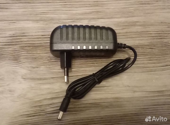 Зарядное устройство для пылесоса Rovus VC889RS