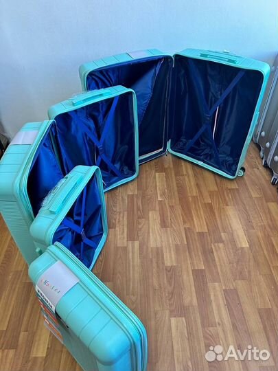 Чемоданы из полипропилена