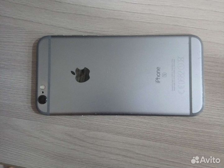 Телефон iPhone 6s
