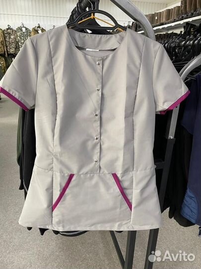 Медицинский костюм халат