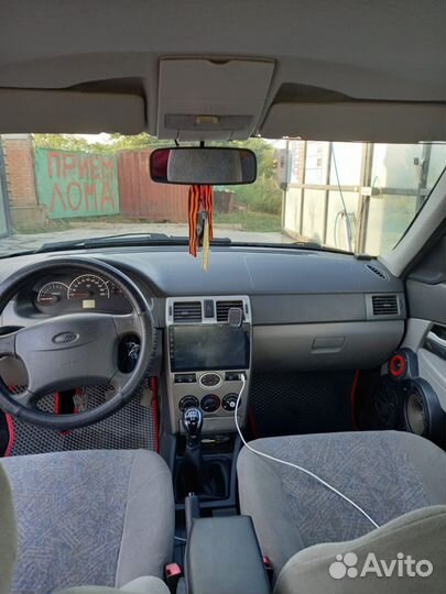 LADA Priora 1.6 МТ, 2010, 180 000 км