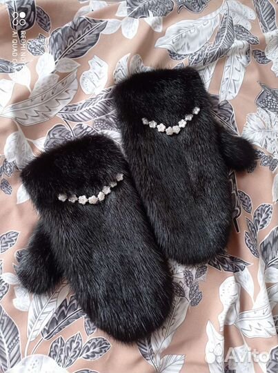 Норковые варежки