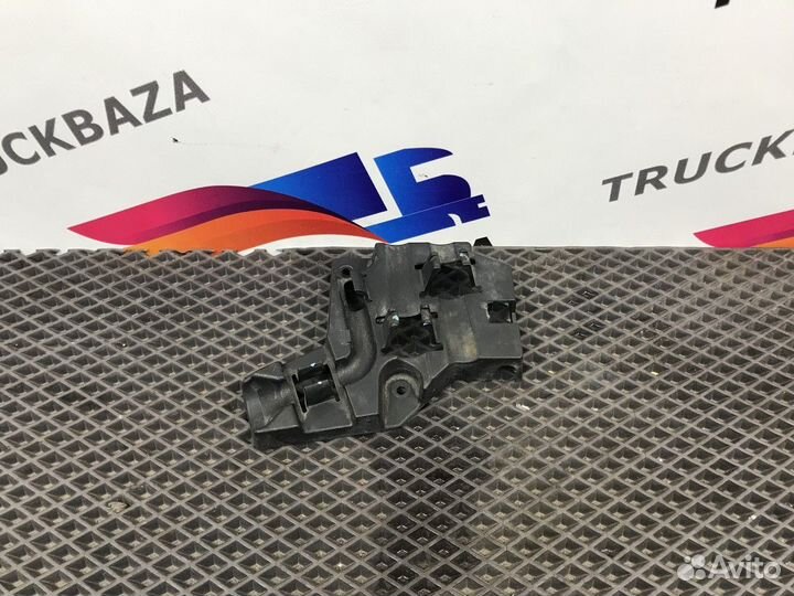 82610061 Кронштейн ключей Volvo FH