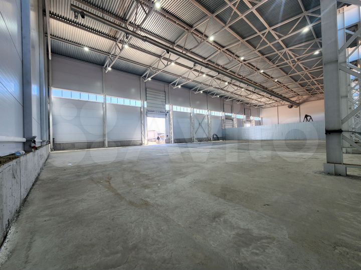 Грузовой автосервис,производство,Склад, 878 м²