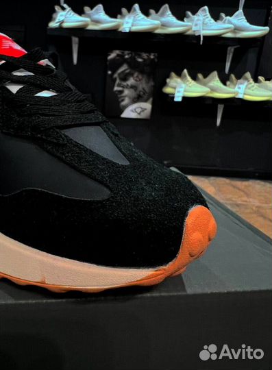 New Balance 327 Черные