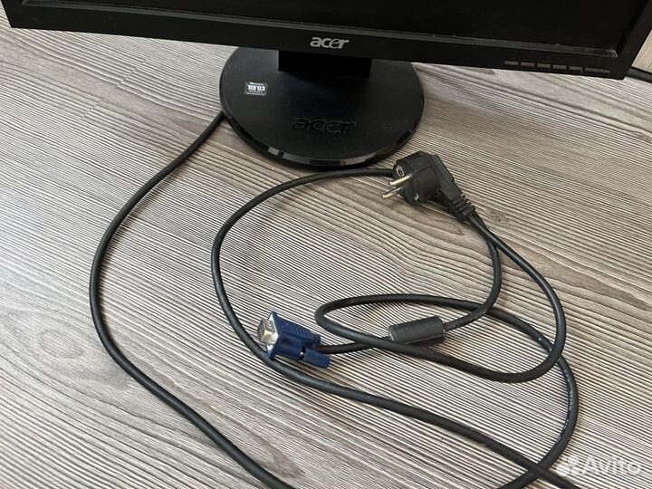 Монитор acer