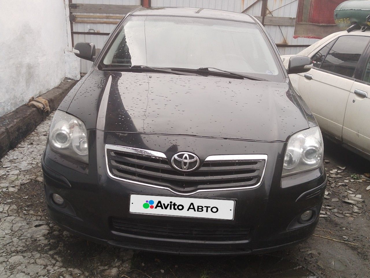 Toyota Avensis: фото из отзыва