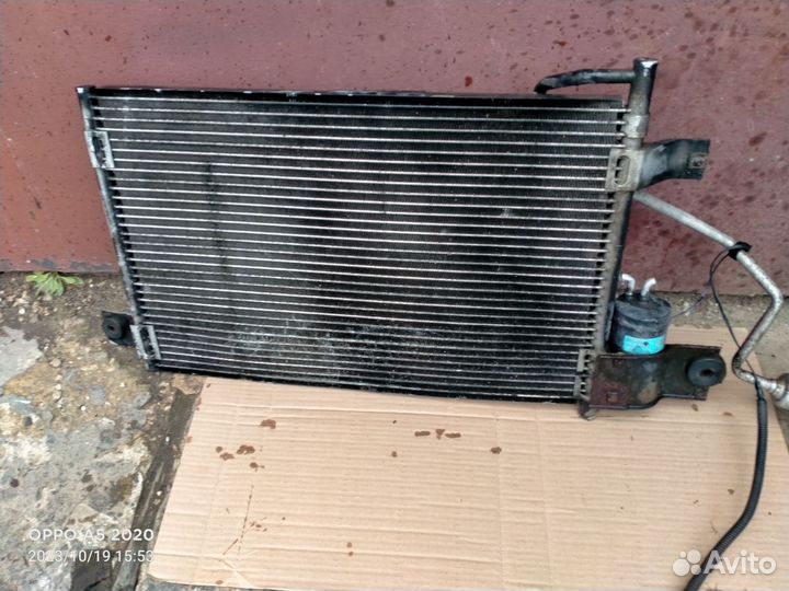 Радиатор кондиционера Mazda Xedos 9