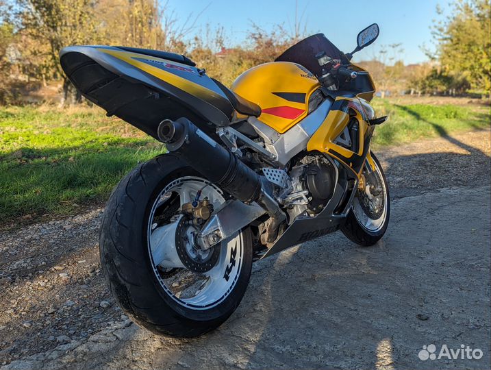 Honda CBR 929RR Fireblade