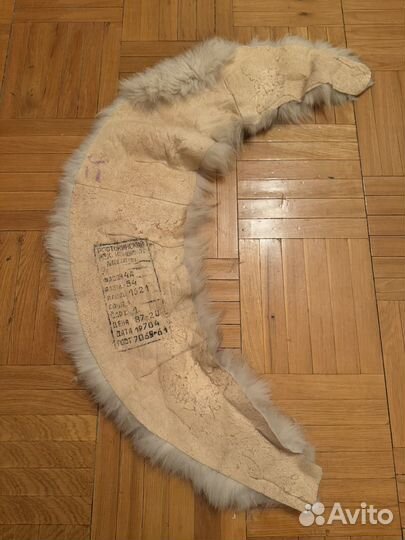 Меховой воротник песец