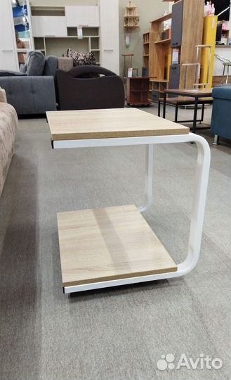 Стол в стиле лофт