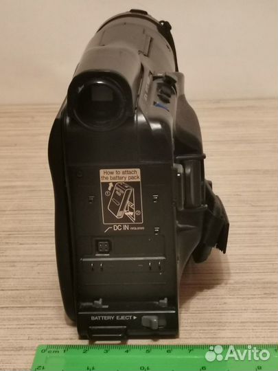Видеокамера Panasonic RX 10