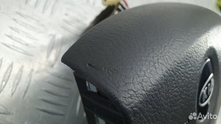 Подушка безопасности в руль Kia Sorento 1 BL 2003