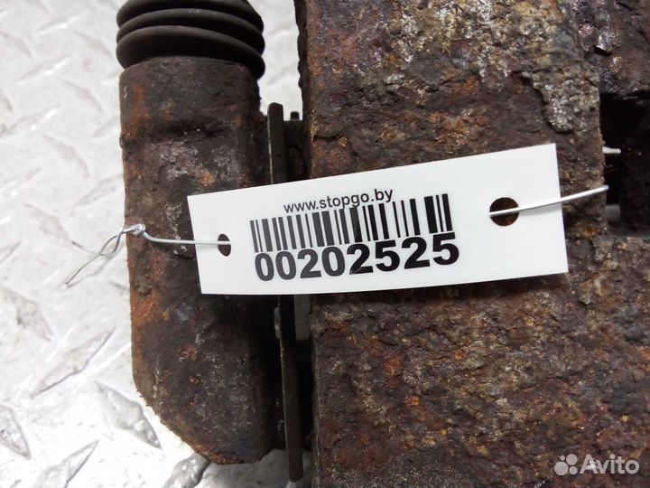 Суппорт передний левый Acura MDX 2