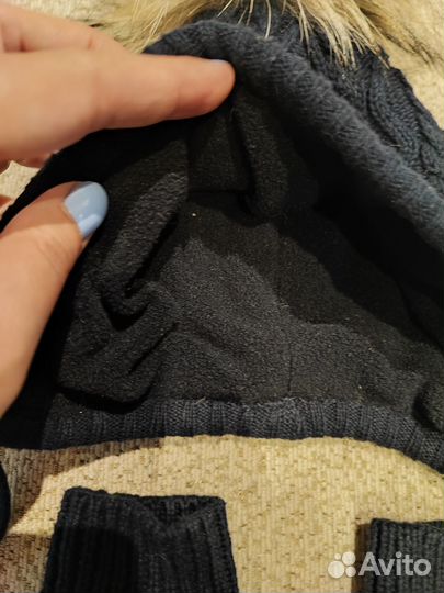 Комплект две шапки и варежки hm