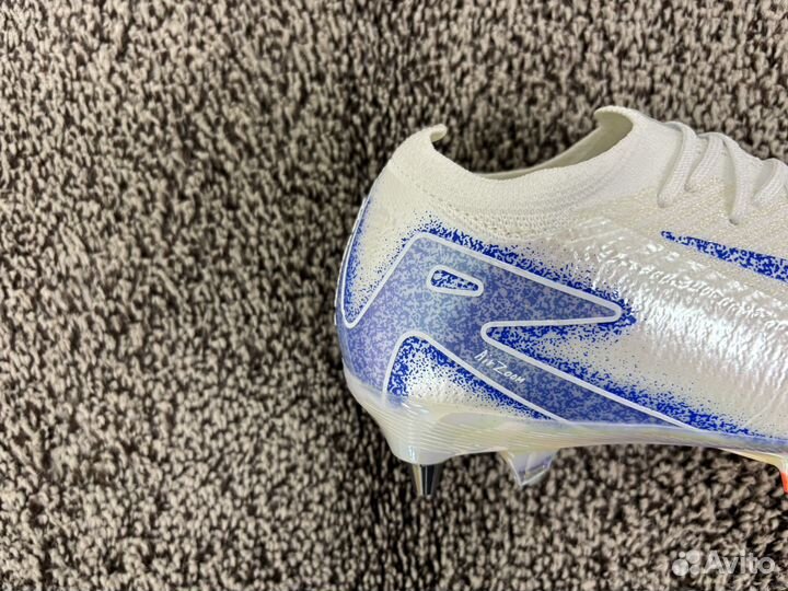 Бутсы с железными шипами Nike Mercurial Air Zoom