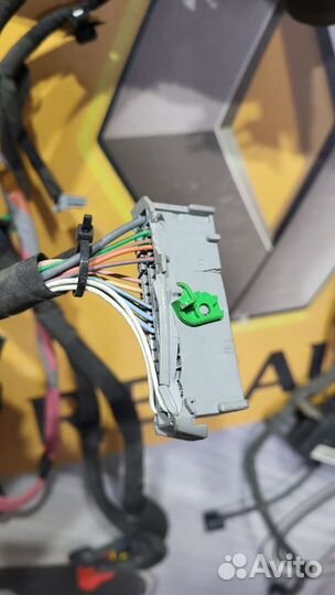 Проводка подкапотная двигателя Renault megane 3