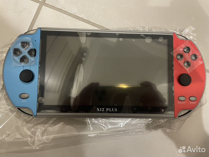 Игровая приставка консоль