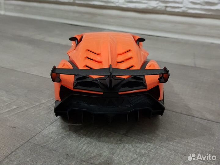 Машина на радиоуправлении быстрая