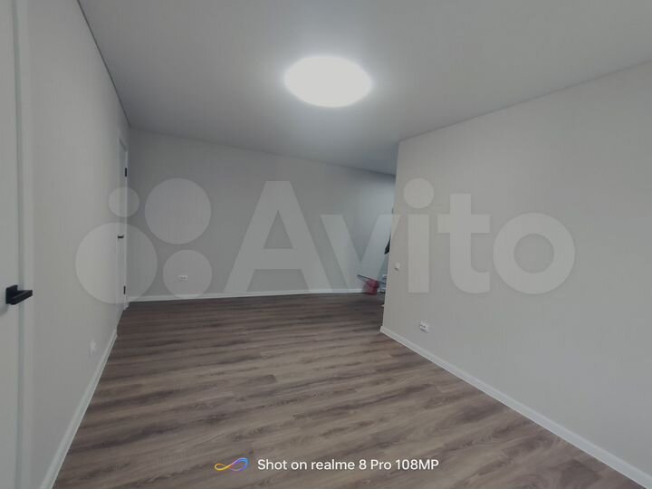 4-к. квартира, 63 м², 2/5 эт.