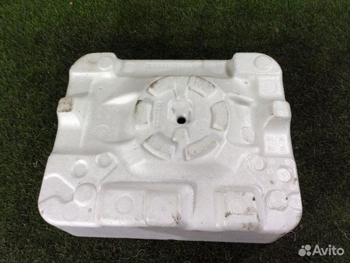 Ящик под инструменты Toyota Corolla Fielder