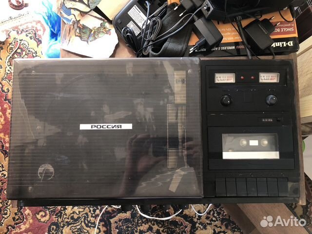 Стереомагнитоэлектрофон «Россия» колонками
