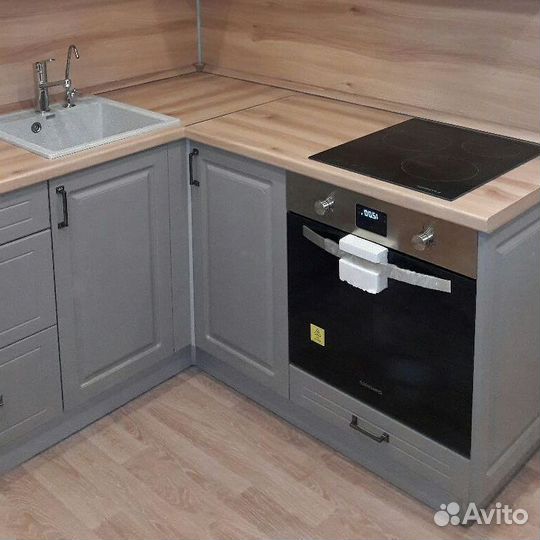 Кухни